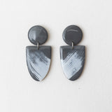 Hera art grey
